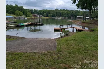 197 Dogwood Drive, Hayesville, NC 28904 - Photo 3