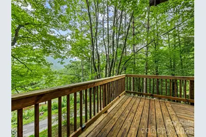 33 Wenlock Way, Waynesville, NC 28785 - Photo 11