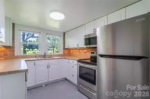 2603 Kim Miller Rd, Lake Toxaway, NC 28747 - Photo 9