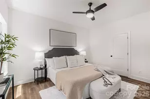 209 E Dixon St, Lincolnton, NC 28092 - Photo 13