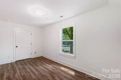 209 East Dixon Street, Lincolnton, NC 28092 - Photo 21