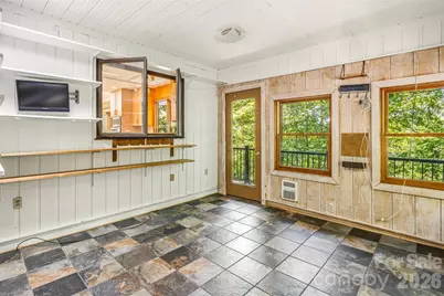 1430 Valmont Drive, Hendersonville, NC 28791 - Photo 23