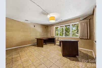 1430 Valmont Drive, Hendersonville, NC 28791 - Photo 37