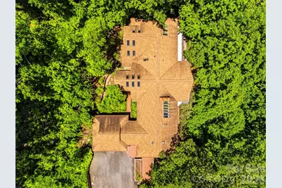 1430 Valmont Drive, Hendersonville, NC 28791 - Photo 5