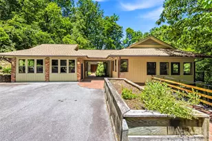 1430 Valmont Dr, Hendersonville, NC 28791 - Photo 3