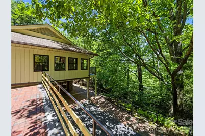 1430 Valmont Drive, Hendersonville, NC 28791 - Photo 7