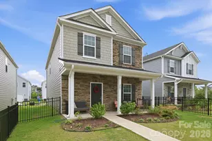 207 Orson Oaks Ln, Pineville, NC 28134 - Photo 3