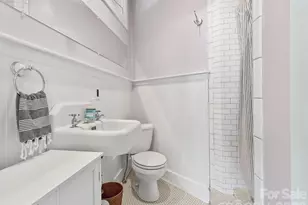 102 Courtland Ave, Asheville, NC 28801 - Photo 17