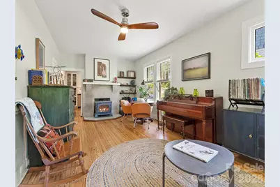 102 Courtland Avenue, Asheville, NC 28801 - Photo 5