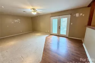 8004 Glencannon Dr, Charlotte, NC 28227 - Photo 13