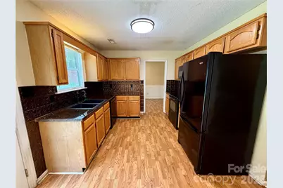 8004 Glencannon Drive, Charlotte, NC 28227 - Photo 7