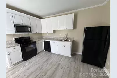 107 S Inman Avenue, Bessemer City, NC 28016 - Photo 5