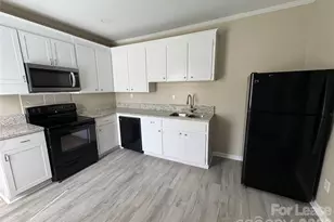 107 S Inman Ave, Bessemer City, NC 28016 - Photo 5