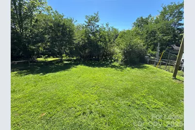 107 S Inman Avenue, Bessemer City, NC 28016 - Photo 13