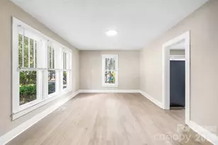 227 N Magnolia St, Mooresville, NC 28115 - Photo 5