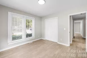 227 N Magnolia St, Mooresville, NC 28115 - Photo 15