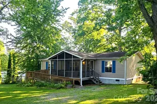 403 Doliver Dr, Horse Shoe, NC 28742 - Photo 1