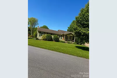 102 Phillips Road, Spruce Pine, NC 28777 - Photo 1
