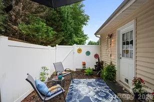 2050 Shady Pond Dr, Clover, SC 29710 - Photo 5