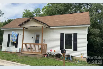 358 Nesbit Avenue, Mooresville, NC 28115 - Photo 1