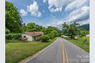 5622 Dutch Cove Road, Canton, NC 28716 - Photo 17