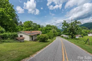 5622 Dutch Cove Rd, Canton, NC 28716 - Photo 17