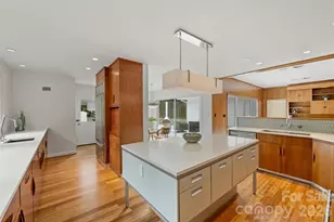 1818 Cloister Dr, Charlotte, NC 28211 - Photo 23