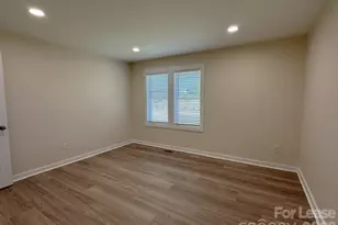 19612 Oak St, Cornelius, NC 28031 - Photo 11