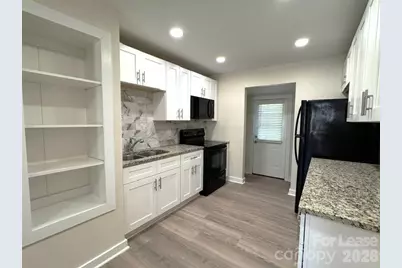19612 Oak Street #7, Cornelius, NC 28031 - Photo 3