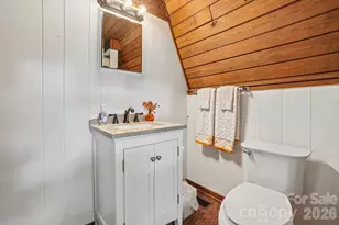 201 Hampton Gap Dr, Mars Hill, NC 28754 - Photo 17