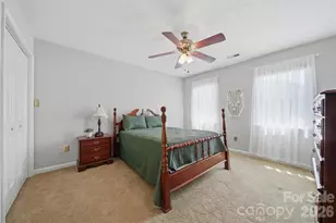 1948 Twin Ponds Dr, Hickory, NC 28602 - Photo 27