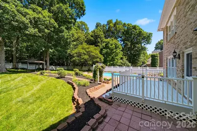 1948 Twin Ponds Drive, Hickory, NC 28602 - Photo 37