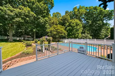 1948 Twin Ponds Drive, Hickory, NC 28602 - Photo 39