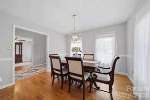 1948 Twin Ponds Dr, Hickory, NC 28602 - Photo 19