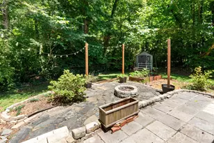 1303 Long Grass Ct, Charlotte, NC 28216 - Photo 27