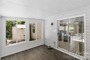 1303 Long Grass Ct, Charlotte, NC 28216 - Photo 25