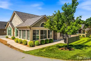 39 Braeburn Way, Flat Rock, NC 28731 - Photo 3