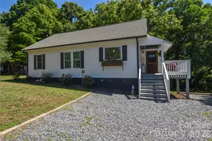 345 W Lowrance Ave, Mooresville, NC 28115 - Photo 1