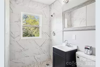 1424 Ware Avenue, Gastonia, NC 28052 - Photo 9