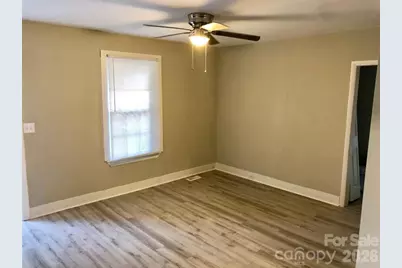 2431 Columbus Circle #15, Charlotte, NC 28208 - Photo 7