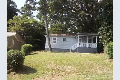 2431 Columbus Circle #15, Charlotte, NC 28208 - Photo 1