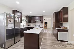 364 Dana Dr, Catawba, SC 29704 - Photo 9