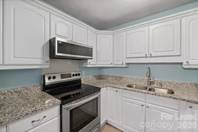 2630 Park Road, Charlotte, NC 28209 - Photo 9