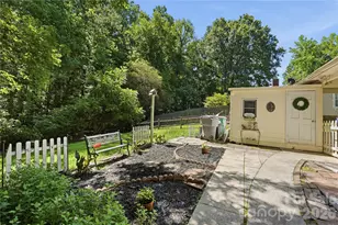 7626 Winterset Dr, Charlotte, NC 28270 - Photo 25