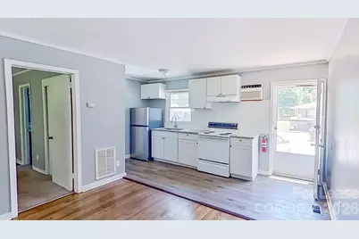 3404 Craig Avenue, Charlotte, NC 28211 - Photo 5