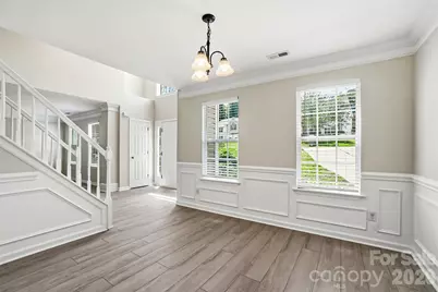 5012 Eagle Creek Drive, Charlotte, NC 28269 - Photo 15