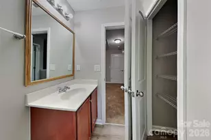 5505 Lee Marie Ln, Charlotte, NC 28269 - Photo 17