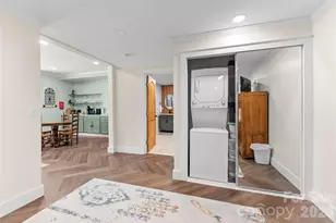 341 Pearson Dr, Asheville, NC 28801 - Photo 23