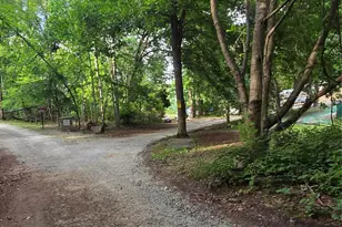 1480 Davis Mountain Rd, Hendersonville, NC 28739 - Photo 17