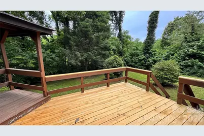 690 Brookdale Drive, Statesville, NC 28677 - Photo 15